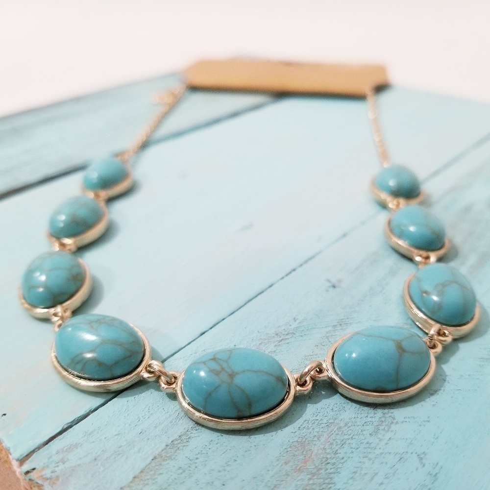Monet Necklace Faux Turquoise and Gold - Picture 4 of 8